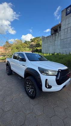 TOYOTA HILUX 2.8 SRV 4X4 CD 16V DIESEL 4P AUTOMÁTICO